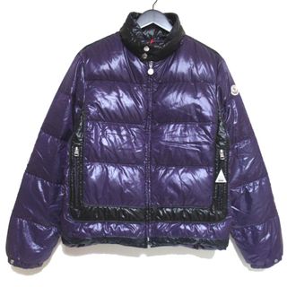 MONCLER(ダウンジャケット ・ パープル/紫色系)のフリマ MONCLER(ダウンジャケット ・ パープル/紫色系)のフリマ