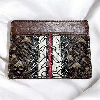 BURBERRY(名刺入れ/定期入れ)のフリマアイテム一覧 BURBERRY(名刺入れ/定期入れ)のフリマアイテム一覧
