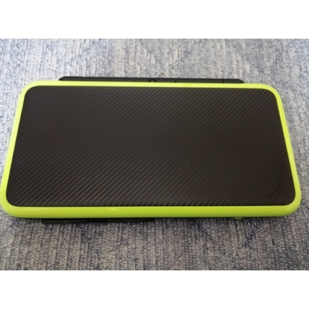 Newニンテンドー2DS LL ブラック×ライム