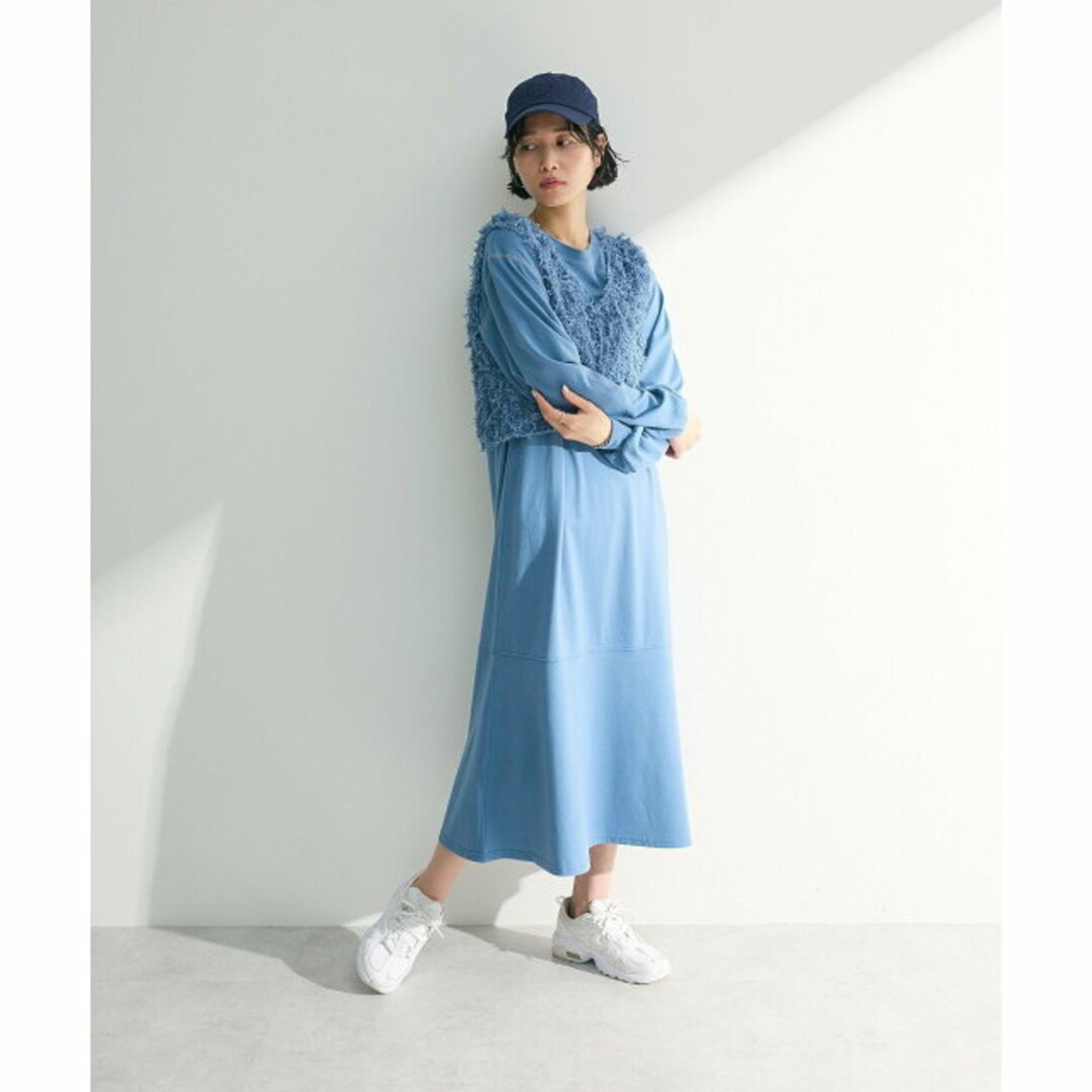 green parks(グリーンパークス)の【ライトブルー】【F】SET2点ベスト+配色ステッチワンピース レディースのワンピース(ロングワンピース/マキシワンピース)の商品写真