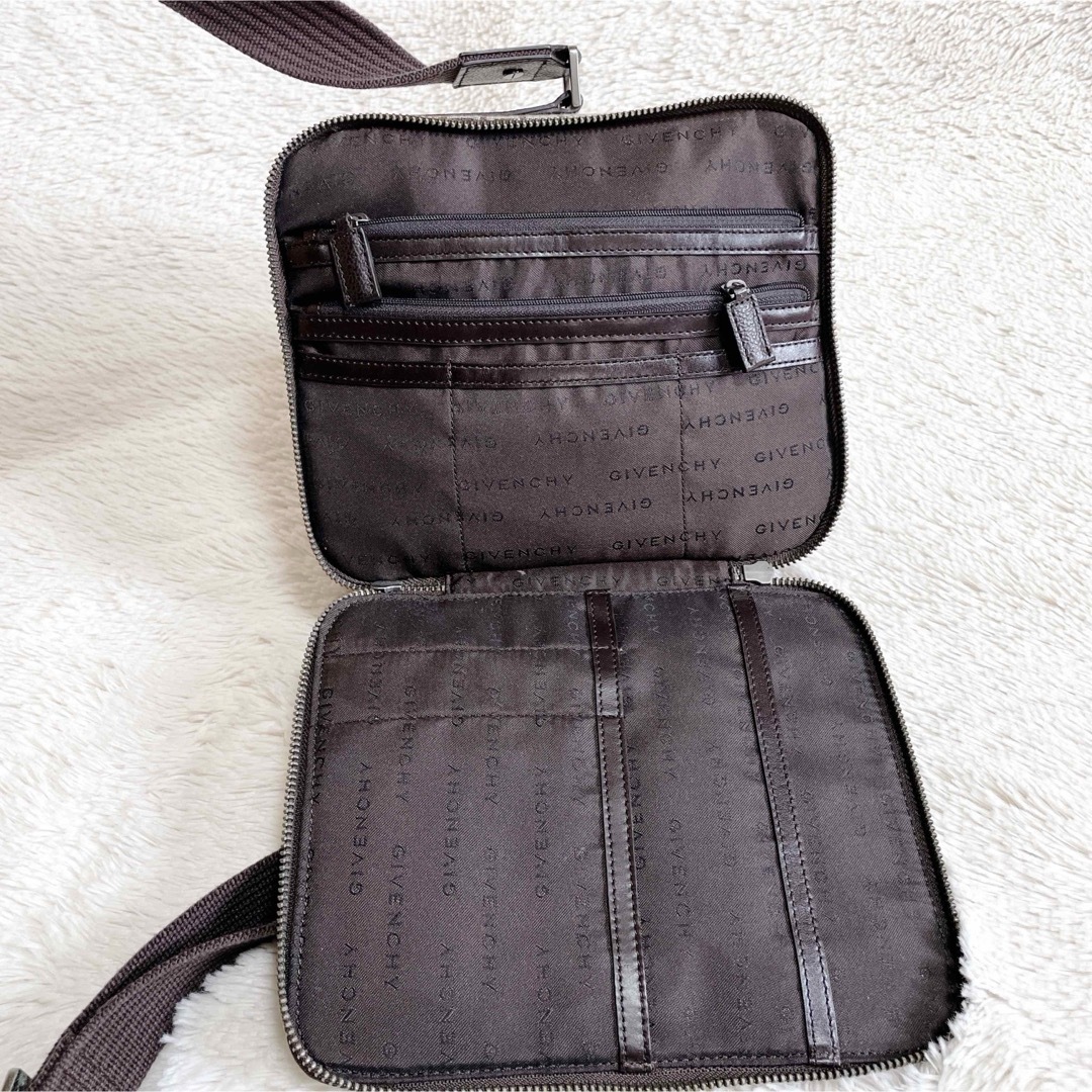 GIVENCHY - 極美品 GIVENCHY ボックス スクエア モノグラム GIVENCHY - 極美品 GIVENCHY ボックス スクエア モノグラム