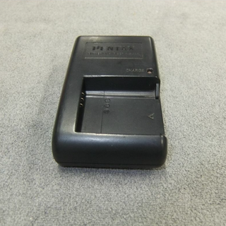 ペンタックス(PENTAX)のペンタックス バッテリーチャージャー D-BC88 中古品(その他)