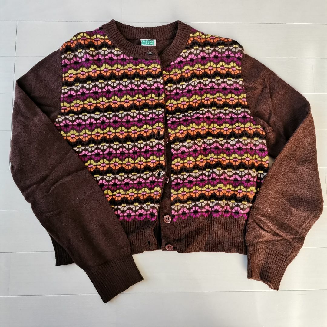 BENETTON(ベネトン)のベネトン　ショート丈カーディガン レディースのトップス(カーディガン)の商品写真