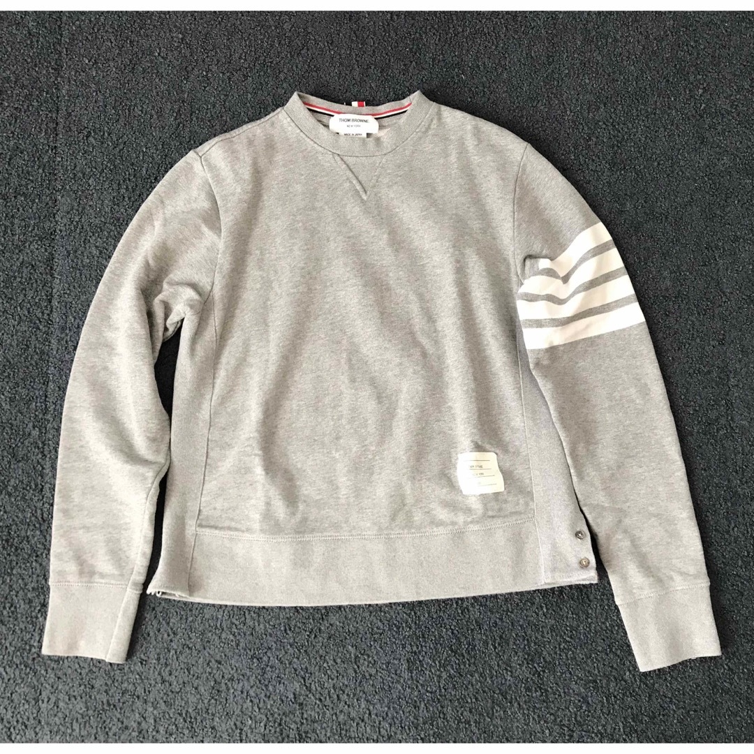 美品Thom browne トムブラウン 4bar スウェット グレー 美品Thom browne トムブラウン 4bar スウェット グレー
