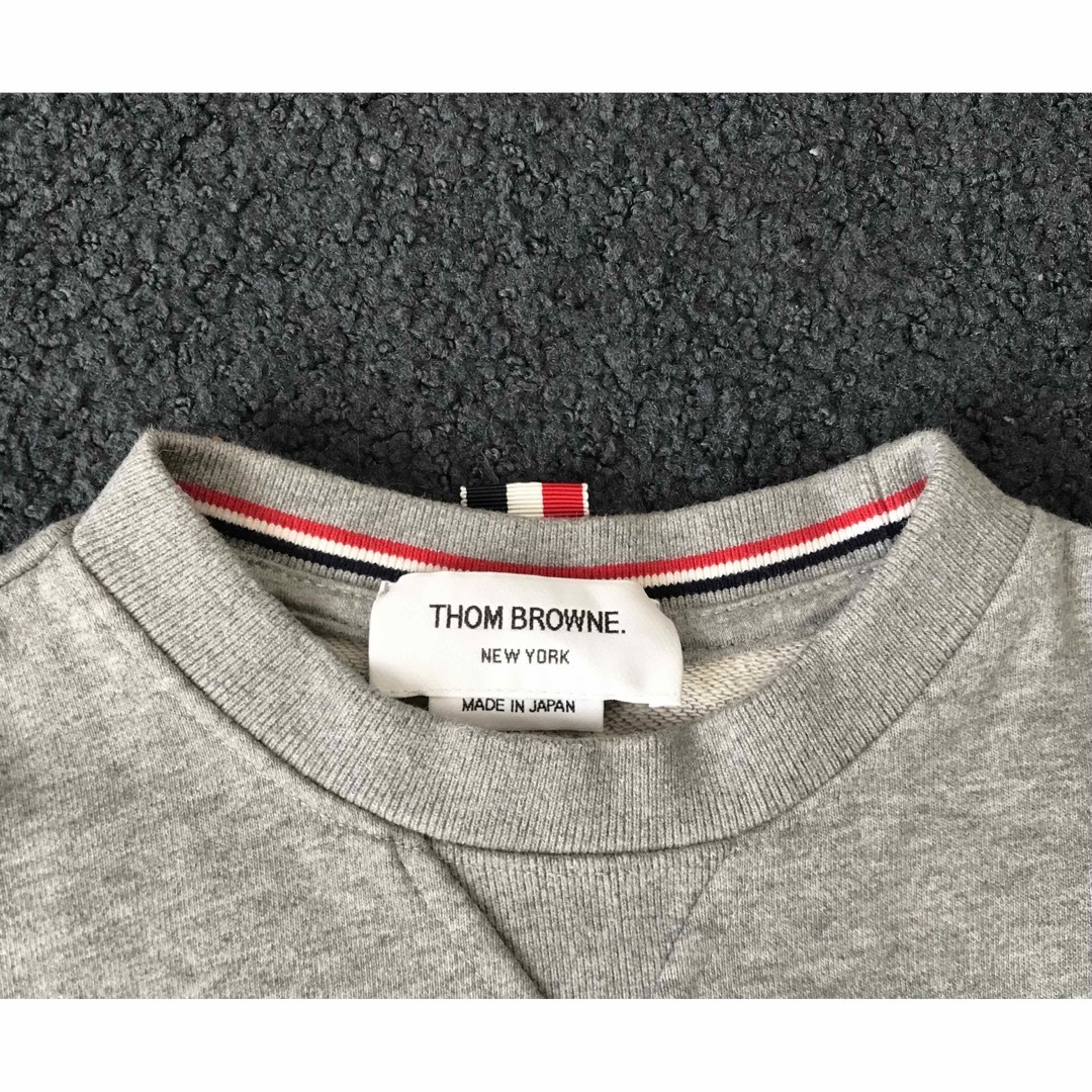 美品Thom browne トムブラウン 4bar スウェット グレー 美品Thom browne トムブラウン 4bar スウェット グレー