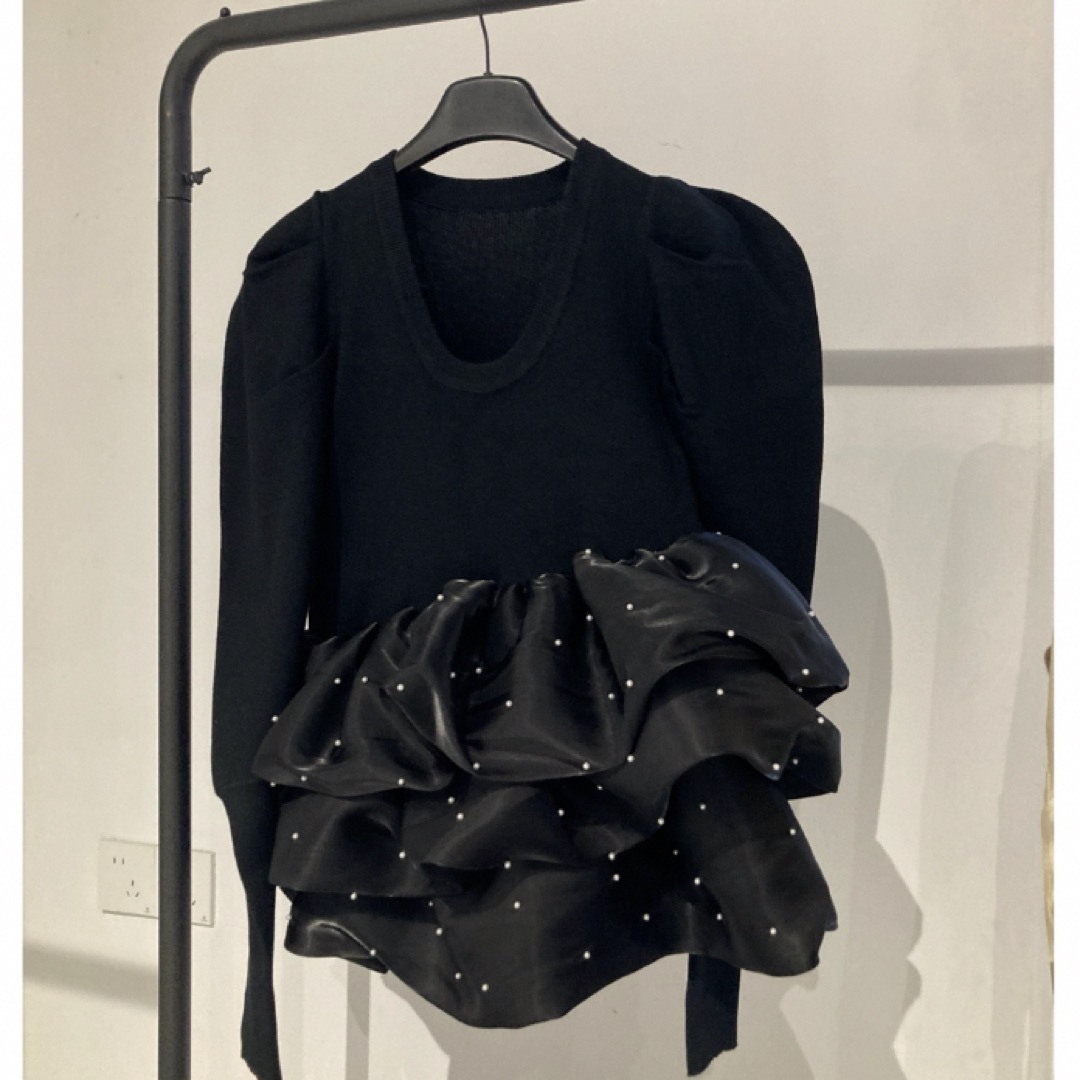 bibiy AMELIE PEPURAMU KNIT トップス bibiy AMELIE PEPURAMU KNIT トップス