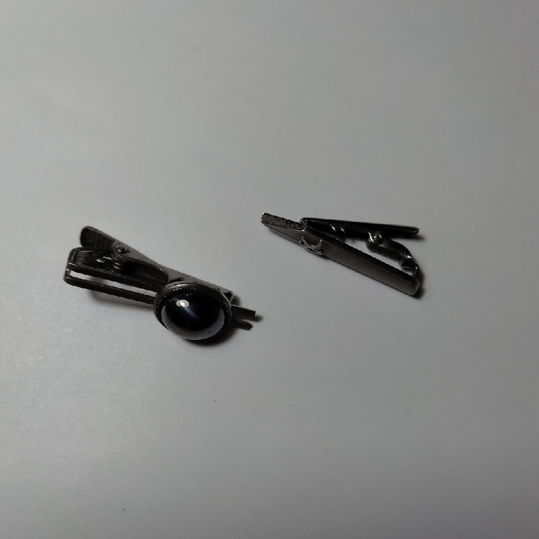 ネクタイピン 2個 ムロムツ様分 メンズのファッション小物(ネクタイピン)の商品写真