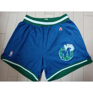Champion - バスケ部 ユニフォーム チャンピオン 光沢ホワイト Champion - バスケ部 ユニフォーム チャンピオン 光沢ホワイト