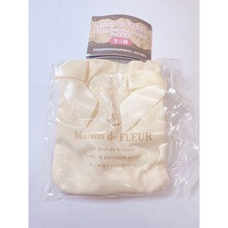 Maison de FLEUR（メゾンドフルール）の「Marroncream チャーム（その他ヘアアクセサリー）」 - WEAR