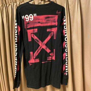 Off-White(Tシャツ/カットソー(七分/長袖))のフリマアイテム一覧 Off-White(Tシャツ/カットソー(七分/長袖))のフリマアイテム一覧