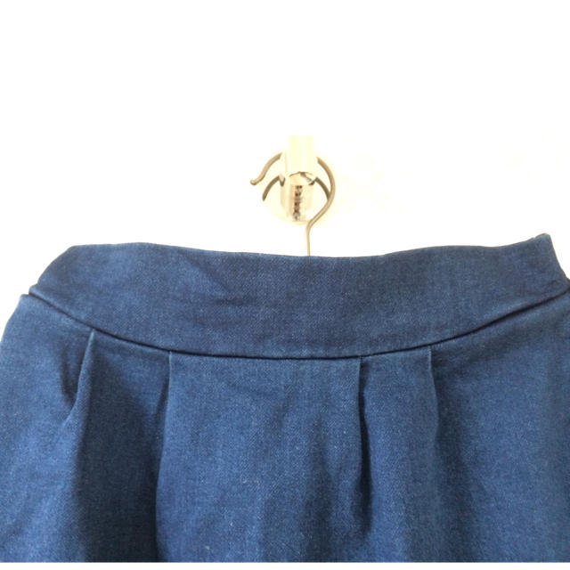 URBAN RESEARCH(アーバンリサーチ)のUR デニムタイト スカート レディースのスカート(ひざ丈スカート)の商品写真