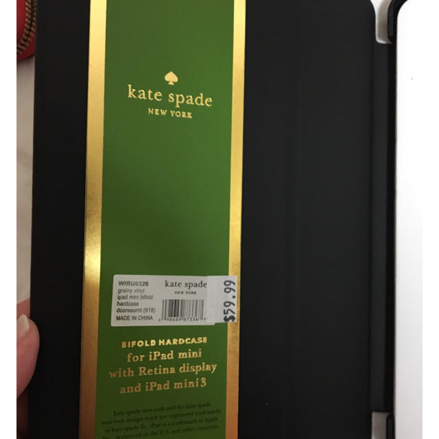 kate spade new york(ケイトスペードニューヨーク)の新品 未使用☆iPad mini、iPad mini3ケース（ややロゴに傷あり） スマホ/家電/カメラのスマホアクセサリー(iPadケース)の商品写真