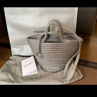 BALENCIAGA(かごバッグ/ストローバッグ)のフリマアイテム一覧 BALENCIAGA(かごバッグ/ストローバッグ)のフリマアイテム一覧