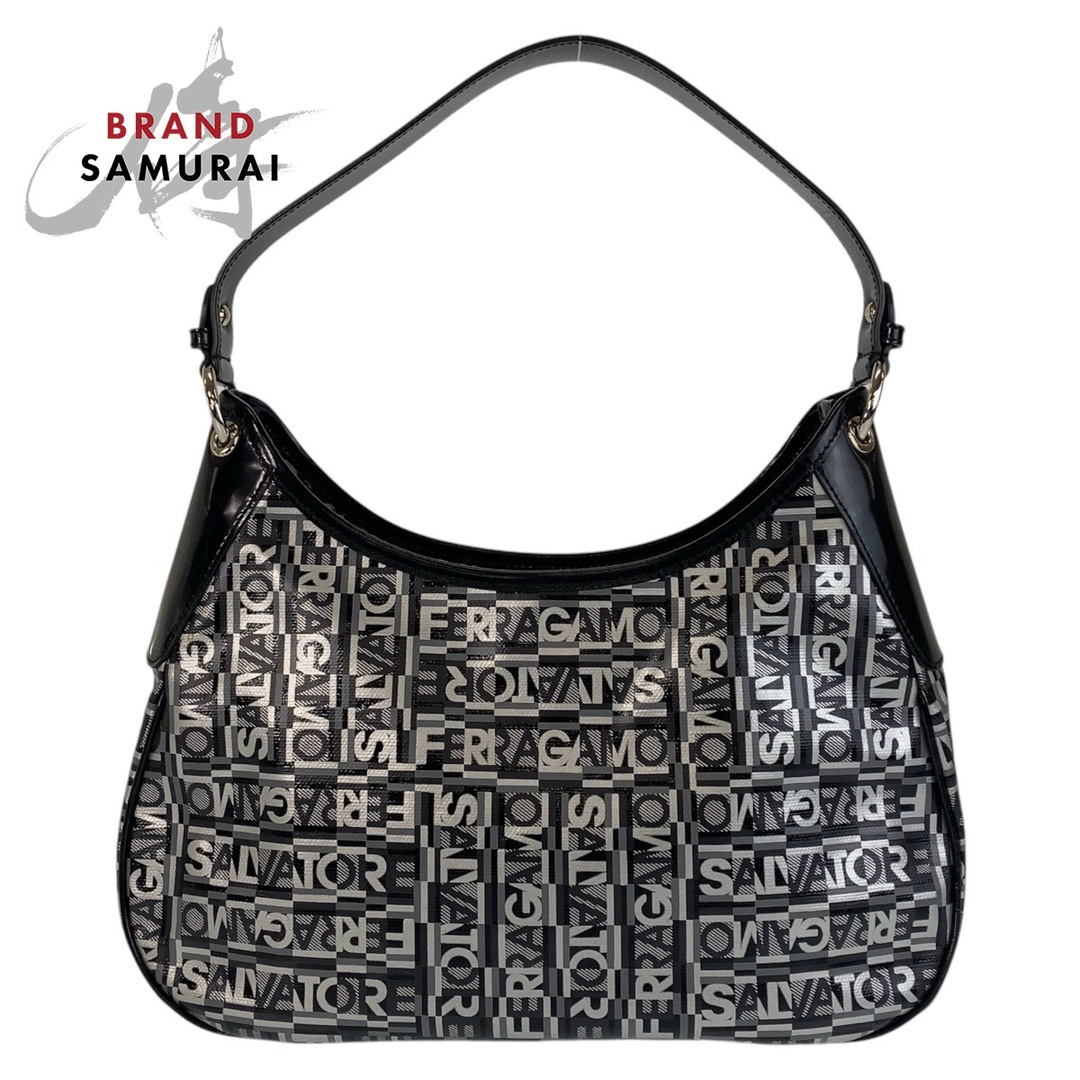 Salvatore Ferragamo - 超美品 Salvatore Ferragamo サルヴァトーレフェラガモ ブラック 黒 グレー シルバー金具 PVC ショルダーバッグ レディース 500546 【中古】