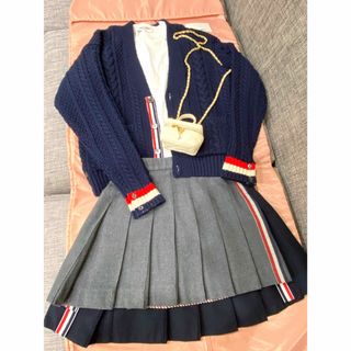 THOM BROWNE - タグ付✨️Tom Browne 4BAR ショートスリーブ THOM BROWNE - タグ付✨️Tom Browne 4BAR ショートスリーブ