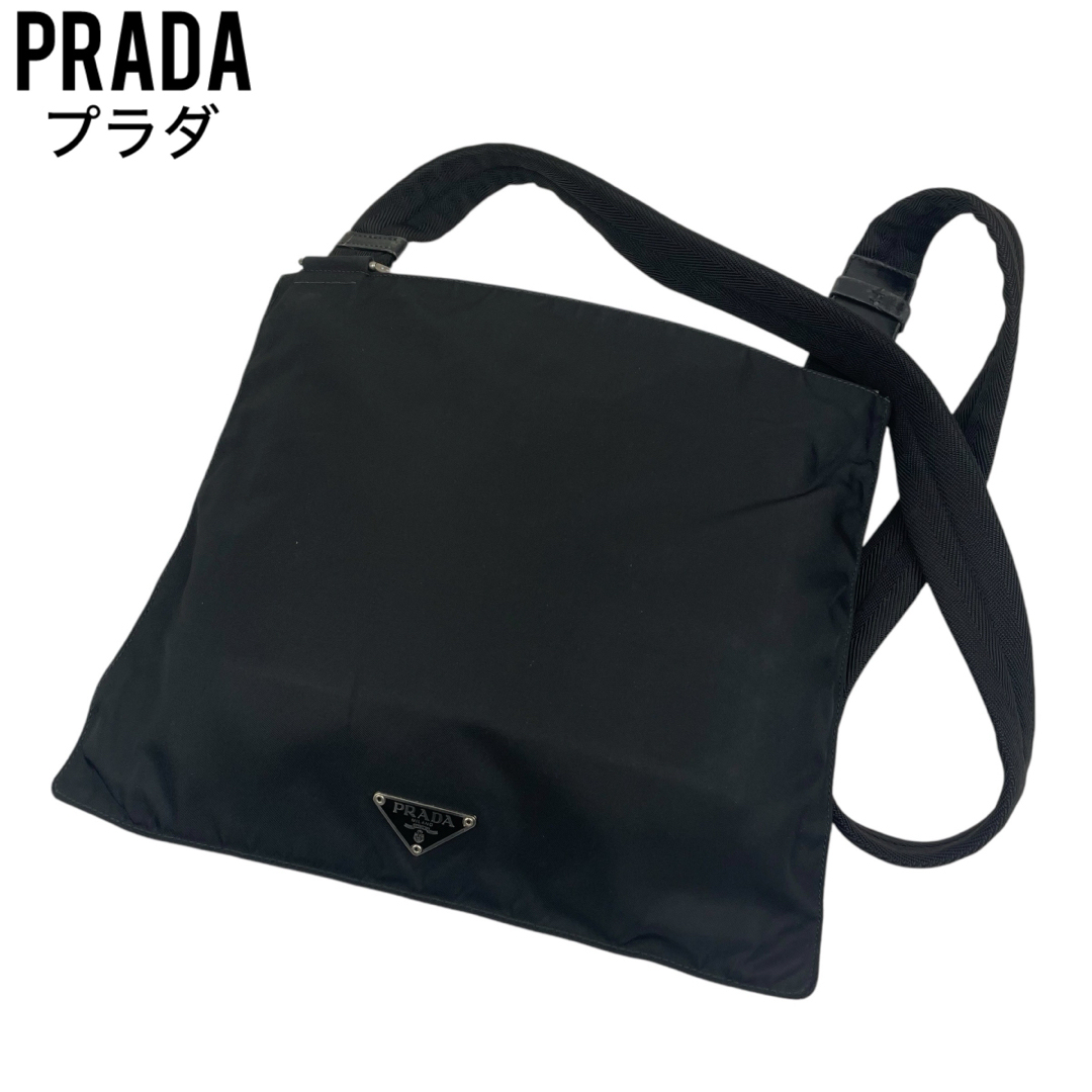 PRADA - 極美品 PRADA プラダ ショルダーバッグ サコッシュ PRADA - 極美品 PRADA プラダ ショルダーバッグ サコッシュ