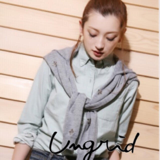 Ungrid(アングリッド)の【新品❤︎お値打ち価格】アングリッド 2点セット レディースのトップス(シャツ/ブラウス(長袖/七分))の商品写真