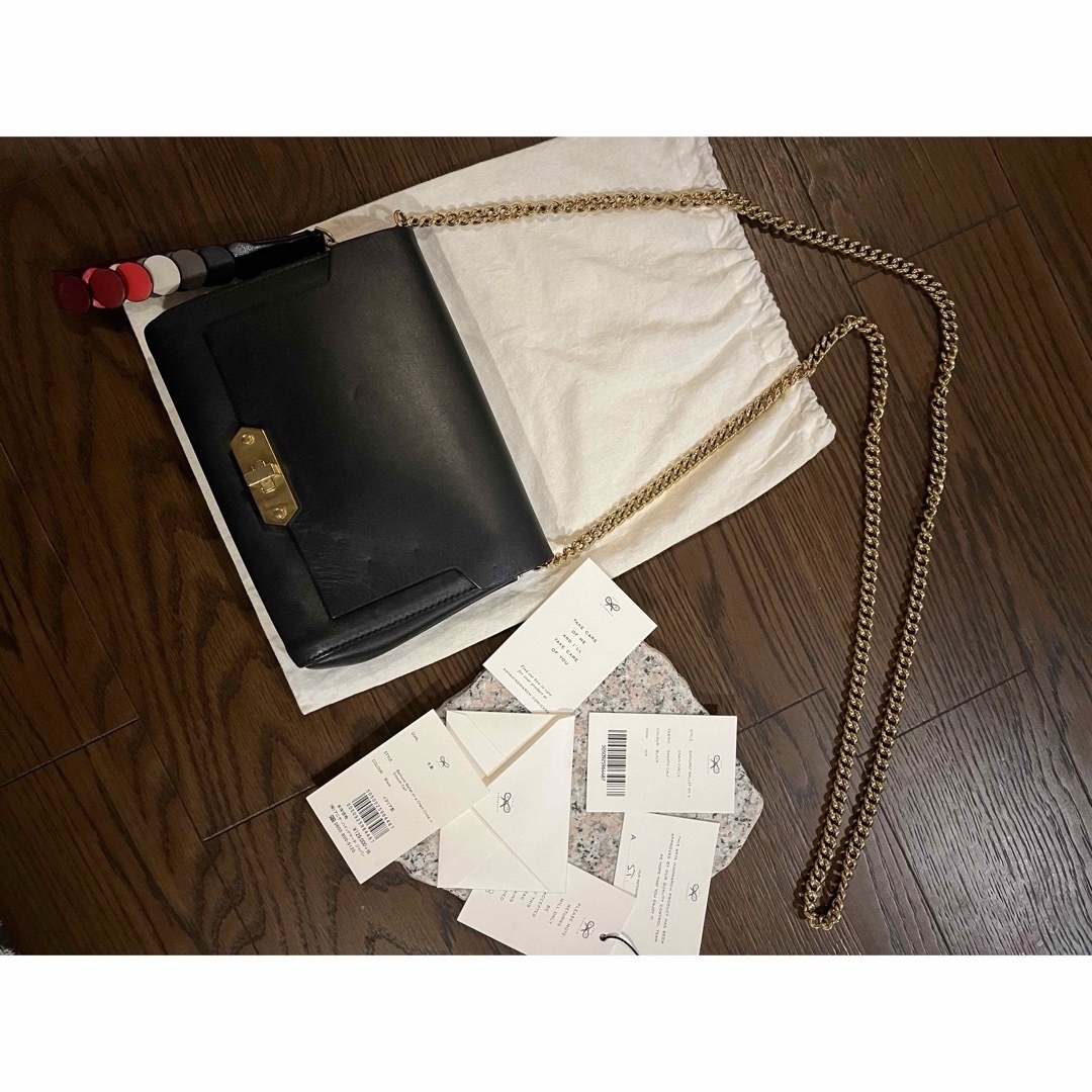 ANYA HINDMARCH - アニヤハインドマーチ 牛革レザー 定価128000 ANYA HINDMARCH - アニヤハインドマーチ 牛革レザー 定価128000