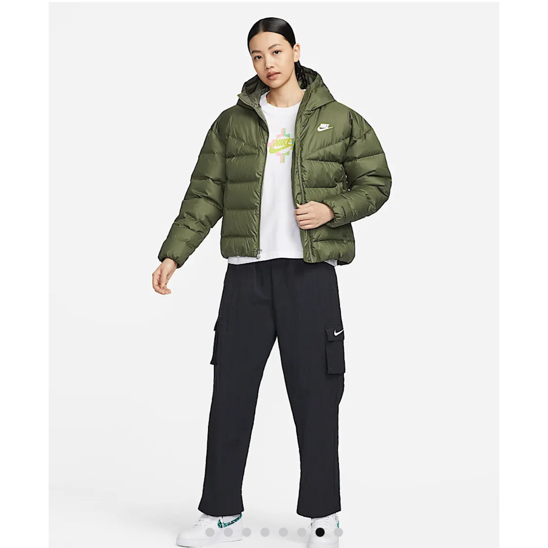 NIKE - 新品☆定価34100円☆NIKE☆ダウンジャケット☆カーキ☆M NIKE - 新品☆定価34100円☆NIKE☆ダウンジャケット☆カーキ☆M