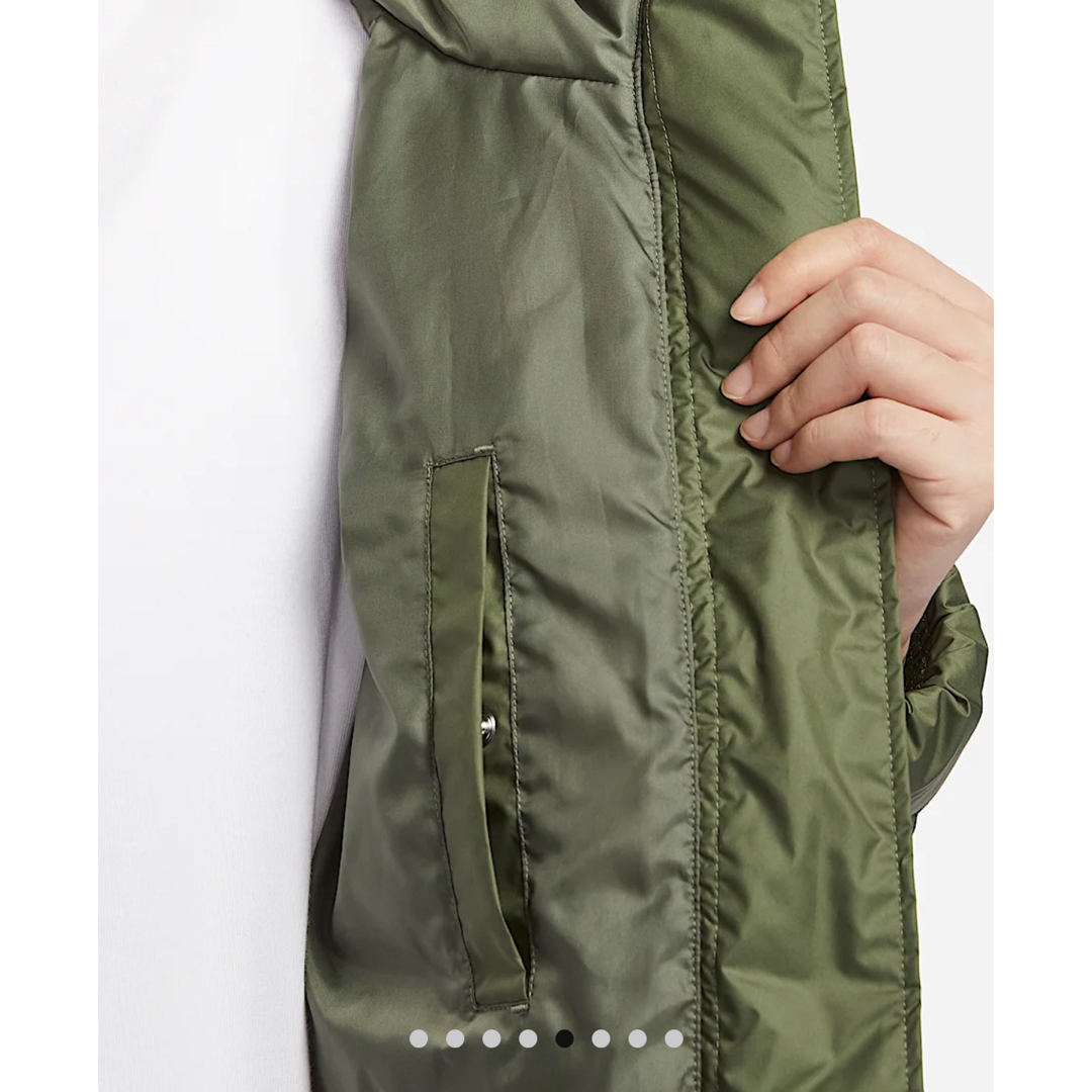 NIKE - 新品☆定価34100円☆NIKE☆ダウンジャケット☆カーキ☆M NIKE - 新品☆定価34100円☆NIKE☆ダウンジャケット☆カーキ☆M