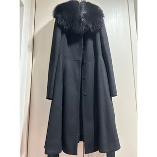 TO BE CHIC - 超美品◇たっぷりフォックスファー◇ロングコート TO BE CHIC - 超美品◇たっぷりフォックスファー◇ロングコート
