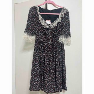 MIU MIU - miumiu 花柄ワンピース36の通販 by プロフ必読 MIU MIU - miumiu 花柄ワンピース36の通販 by プロフ必読