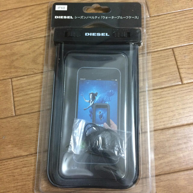 DIESEL(ディーゼル)のDIESEL ウォータープルーフケース スマホ/家電/カメラのスマホアクセサリー(iPhoneケース)の商品写真