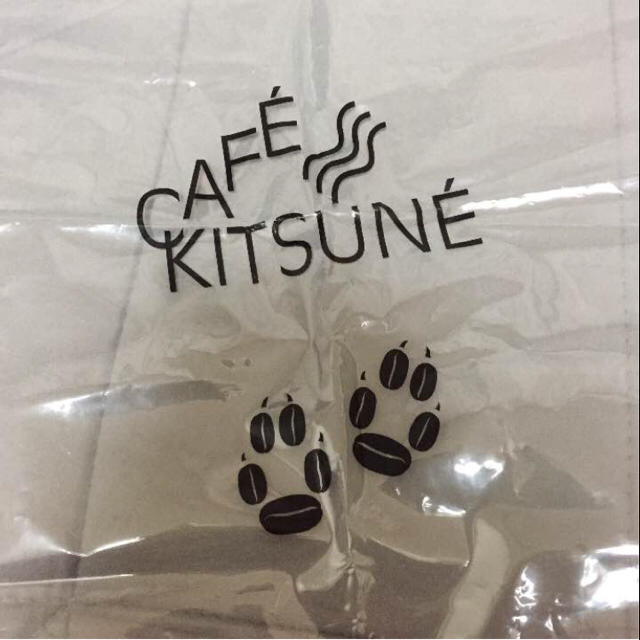 MAISON KITSUNE'(メゾンキツネ)の【値下げしました】maison kitsune メゾンキツネ Tシャツ レディースのトップス(Tシャツ(半袖/袖なし))の商品写真