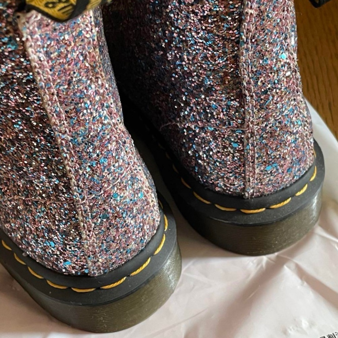 Dr.Martens(ドクターマーチン)のドクターマーチン ブーツ グリッター レディースの靴/シューズ(ブーツ)の商品写真