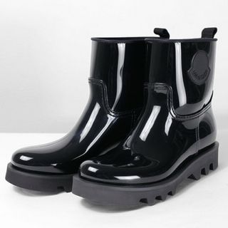 MONCLER - MONCLER モンクレール ショートブーツ ファー MONCLER - MONCLER モンクレール ショートブーツ ファー