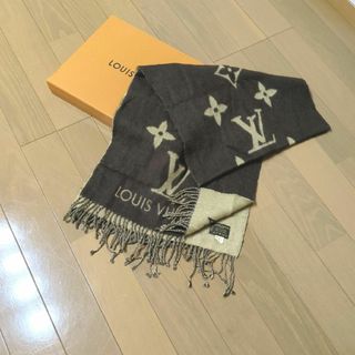 LOUIS VUITTON(マフラー/ショール ・ ホワイト/白色系)の LOUIS VUITTON(マフラー/ショール ・ ホワイト/白色系)の