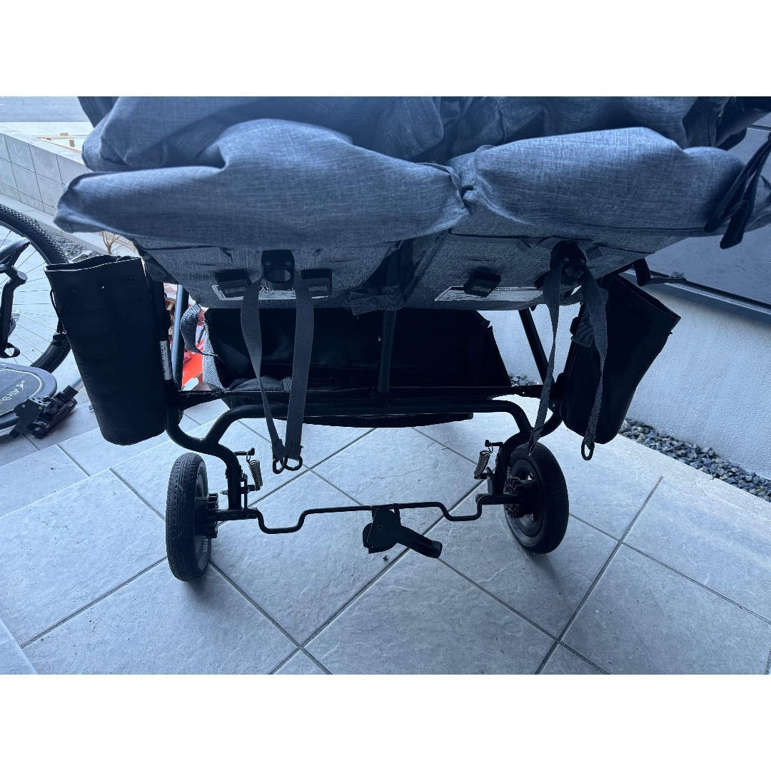 AIRBUGGY - エアバギー　双子用ベビーカー
