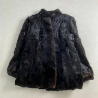毛皮コート　BLACKGLAMA ブラックグラマ　肉厚　ふわふわ　袖先ボリューム(毛皮/ファーコート)