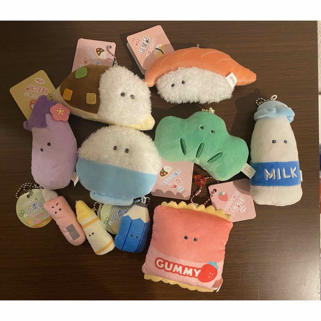 つぶらな瞳 シリーズ 10個セット エンタメ/ホビーのおもちゃ/ぬいぐるみ(キャラクターグッズ)の商品写真