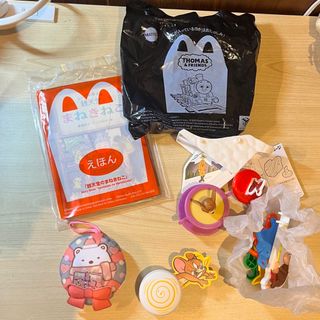 マクドナルド(マクドナルド)のマクドナルド　ハッピーセット　えほん　おもちゃ　7点セット(その他)