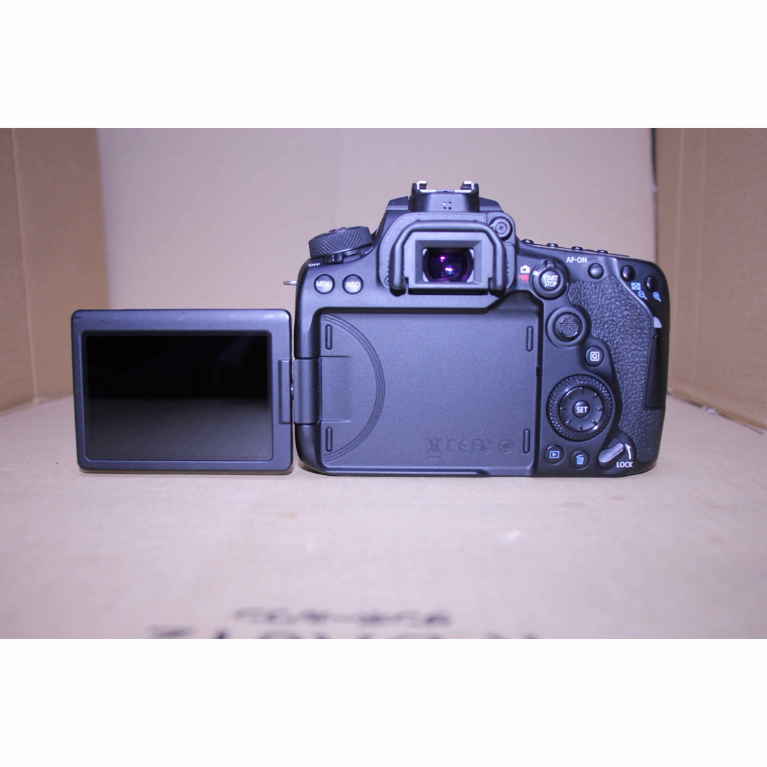 デジタル一眼レフカメラCanon EOS 90D標準&望遠ダブルレンズセット デジタル一眼レフカメラCanon EOS 90D標準&望遠ダブルレンズセット