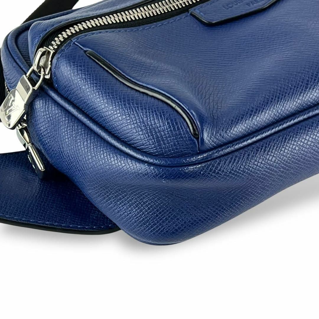 LOUIS VUITTON - 【美品】ルイヴィトン ボディーバッグ タイガ LOUIS VUITTON - 【美品】ルイヴィトン ボディーバッグ タイガ