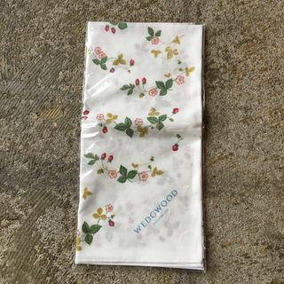 ウェッジウッド(WEDGWOOD)の新品　未開封　WEDGWOOD　ワイルドストロベリー　風呂敷　非売品(和装小物)