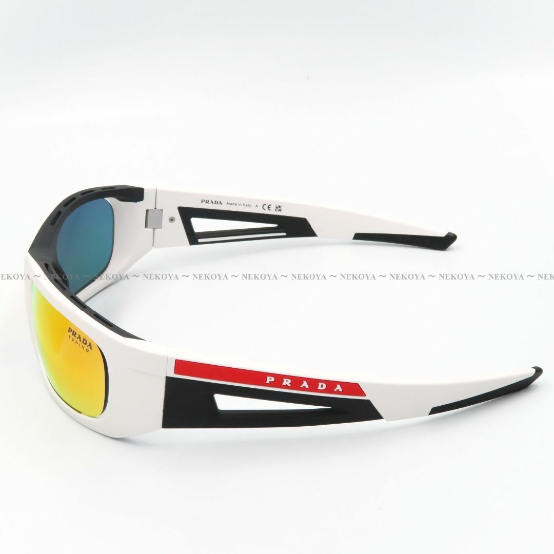 PRADA - PRADA SPS 02Y AAI-04U サングラス スポーツ ホワイトの PRADA - PRADA SPS 02Y AAI-04U サングラス スポーツ ホワイトの