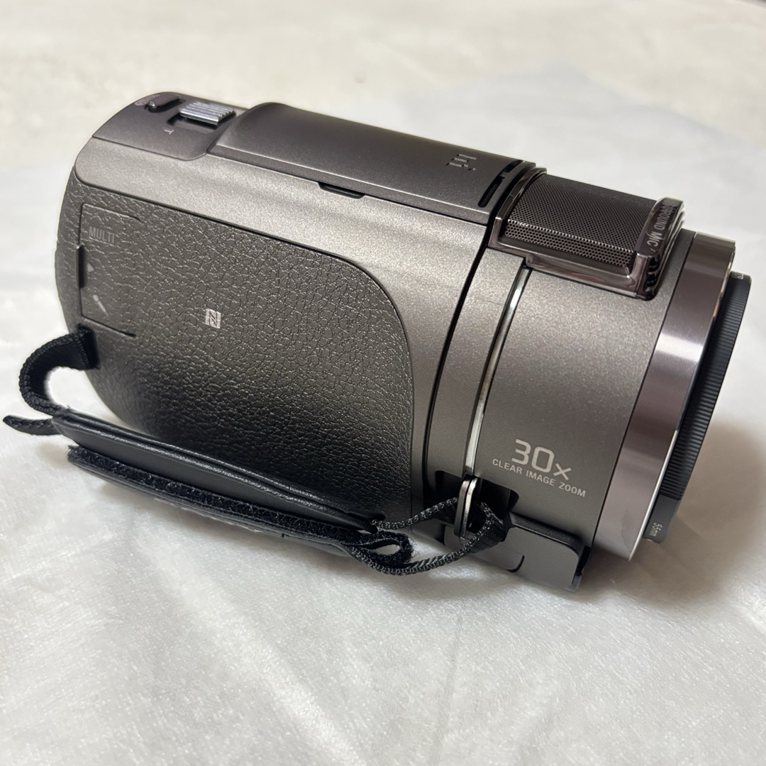 SONY - 【極美品】SONY 4Kビデオカメラ FDR-AX45 レンズカバー SONY - 【極美品】SONY 4Kビデオカメラ FDR-AX45 レンズカバー