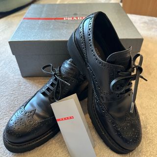 PRADA(ウィングチップ ・ ローファー/革靴)のフリマアイテム一覧 PRADA(ウィングチップ ・ ローファー/革靴)のフリマアイテム一覧