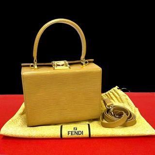 FENDIのフリマアイテム一覧 FENDIのフリマアイテム一覧
