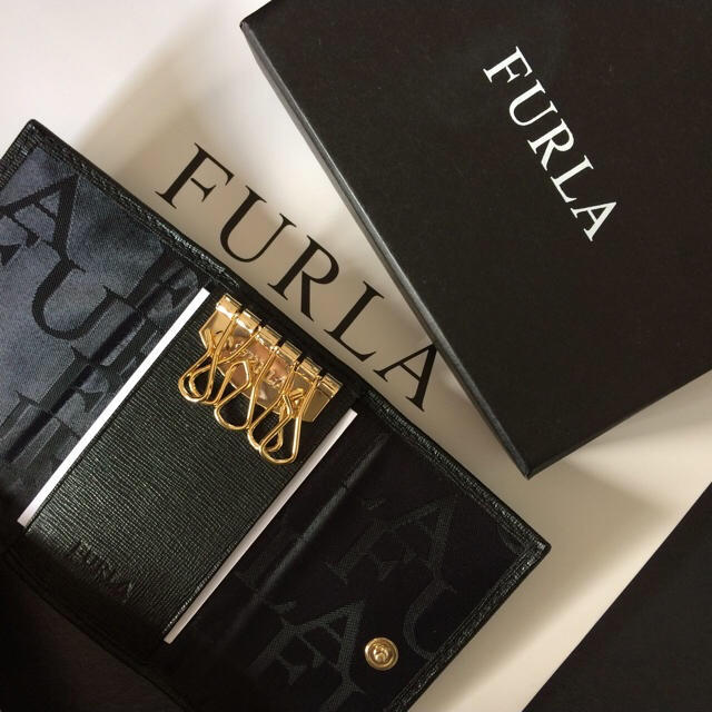 Furla(フルラ)の新品 FURLA キーケース レディースのファッション小物(キーケース)の商品写真