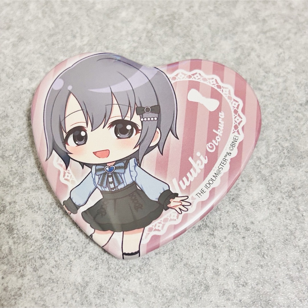 新品デレマス 乙倉悠貴 ハート缶バッジ エンタメ/ホビーのアニメグッズ(バッジ/ピンバッジ)の商品写真