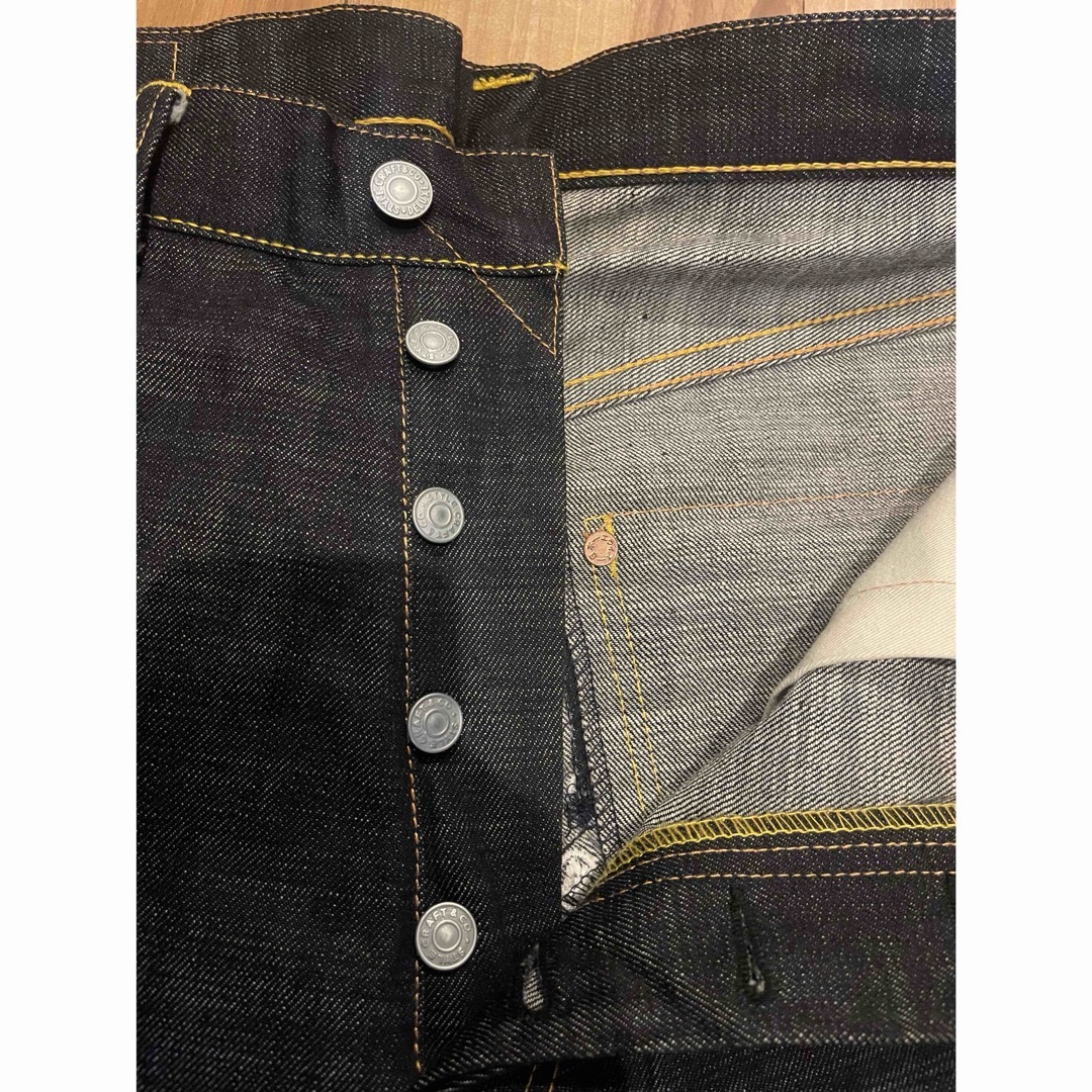 EVISU - サイズ34 大黒 切り抜き家紋 2001 極太 極美品 エヴィス EVISU - サイズ34 大黒 切り抜き家紋 2001 極太 極美品 エヴィス
