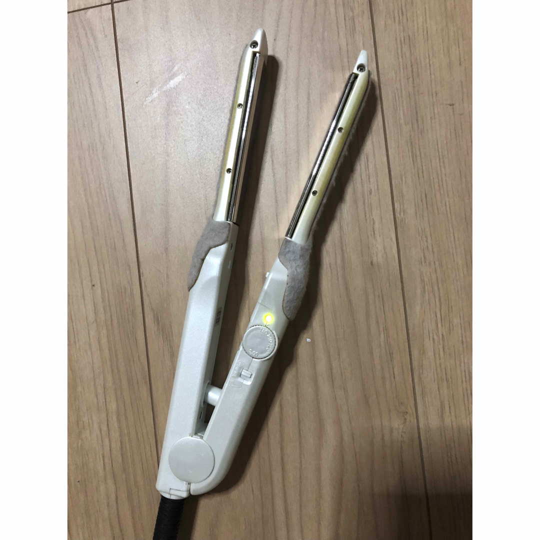 ヘアオペ mg 輝髪 ストレート ハーフムーン ショートアイロン 白 ヘアオペ mg 輝髪 ストレート ハーフムーン ショートアイロン 白