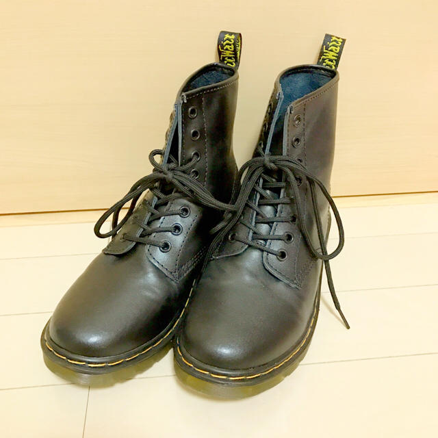 Dr.Martens 8ホールブーツ