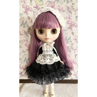 ブライスアウトフィットフリルメイド服(人形)