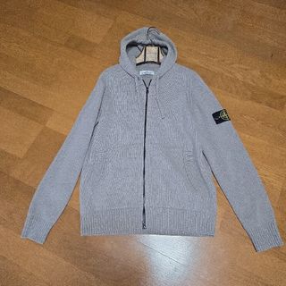 STONE ISLAND(パーカー)のフリマアイテム一覧 STONE ISLAND(パーカー)のフリマアイテム一覧