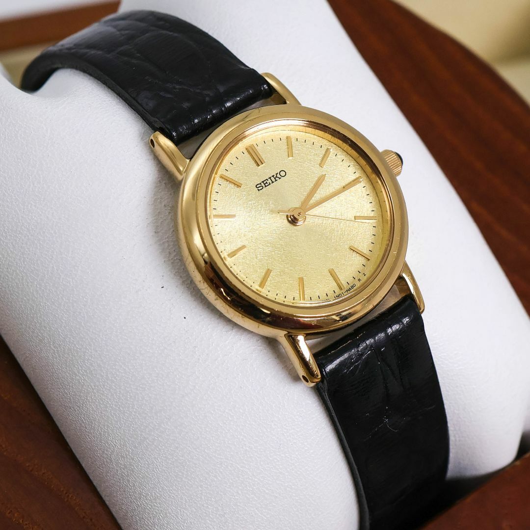SEIKO - 稼働 SEIKO 腕時計 ラウンド ブレスウォッチ ゴールド SEIKO - 稼働 SEIKO 腕時計 ラウンド ブレスウォッチ ゴールド